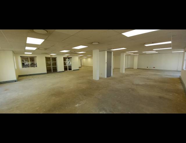 280M² OFFICE TO LET IN BRYANSTON
